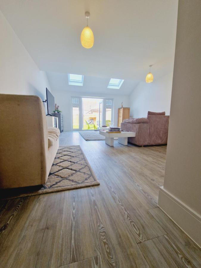 Вілла Coastal Retreat Bognor Bersted Екстер'єр фото